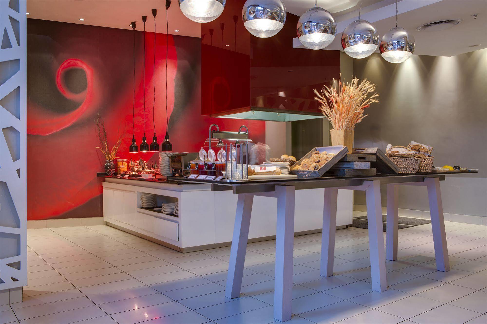 Park Inn Sandton Johannesburgo Exterior foto